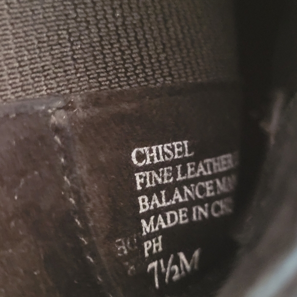 Charles by Charles David Chisel Suede Bootie Size 7 1/2 NWOB - Picture 12 of 12